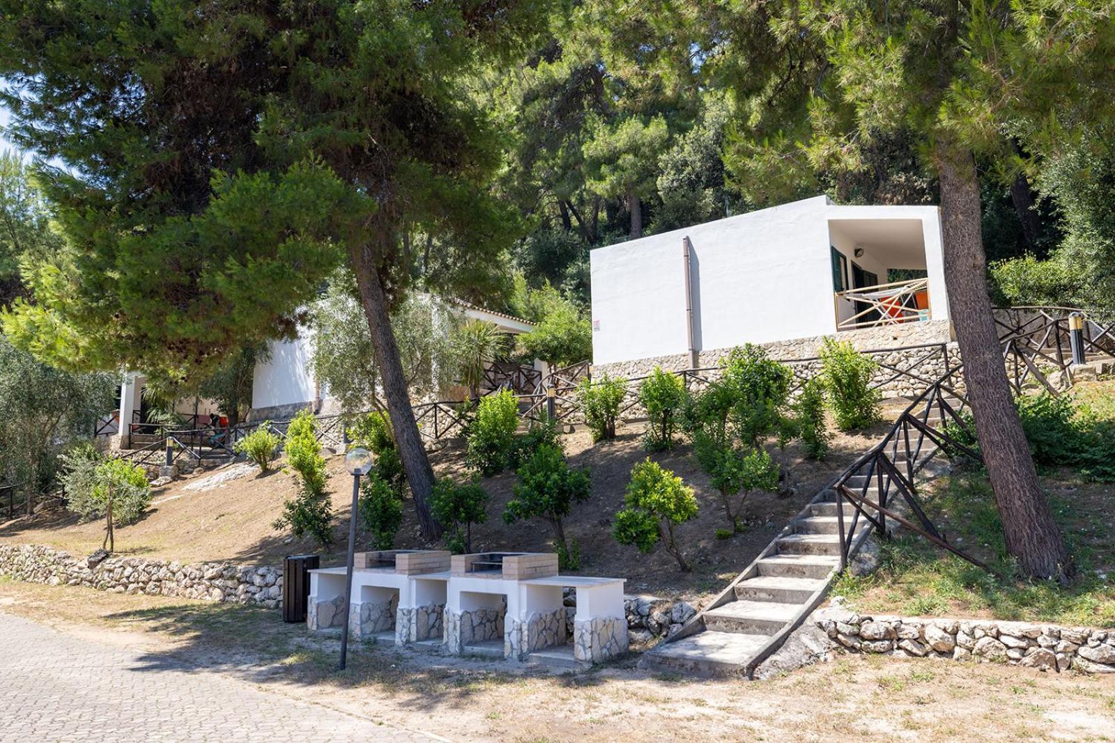 Crovatico Club Vacanze Βιέστε Εξωτερικό φωτογραφία