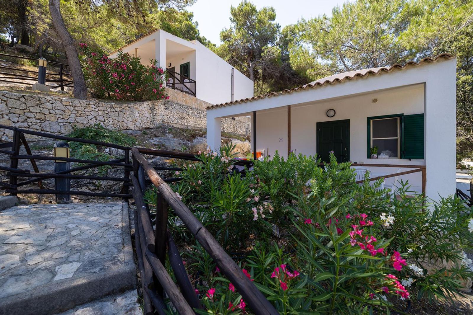 Crovatico Club Vacanze Βιέστε Εξωτερικό φωτογραφία