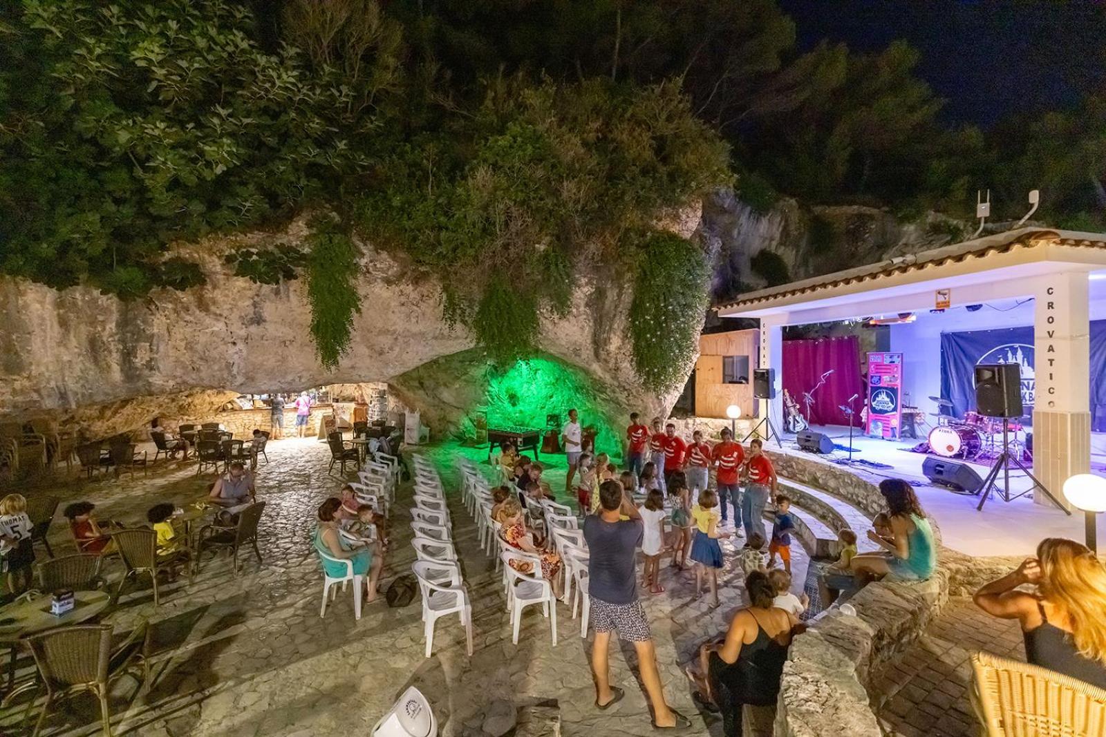Crovatico Club Vacanze Βιέστε Εξωτερικό φωτογραφία
